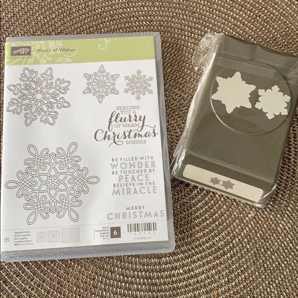 Stampin’Up Flurry of Wishes and Snow Flurry punch - Picture 1 of 5